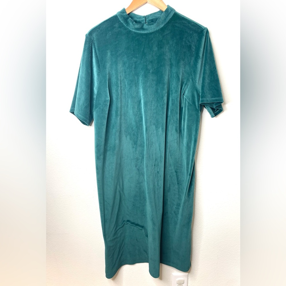ModCloth Corduroy‎ Ribbed Green Bodycon Midi Dress Mock Neck Women's Size 2X - Picture 4 of 7